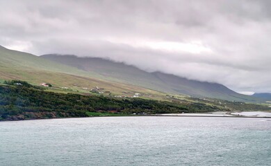 port d'Akureyri dans le fjord d'Eyjafjörður au nord de l'Islande