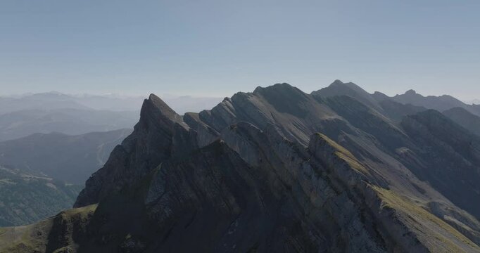 Drone trou de la mouche Aravis