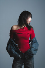 クールな女性