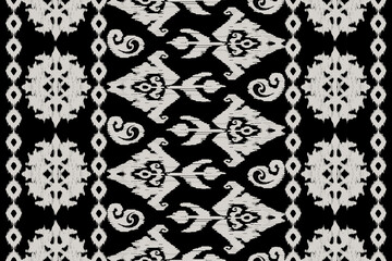 Ethnic oriental pattern traditional.Saree Sarong Motifs Ikat floral embroidery Seamless damask wallpaper pattern. Vintage background abstract design for texture, fabric, clothing, wrapping, decoration