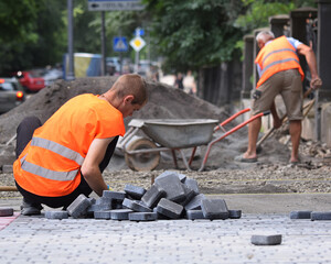 laying paving slabs