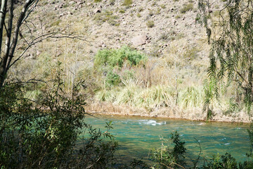 Montañas y lados 