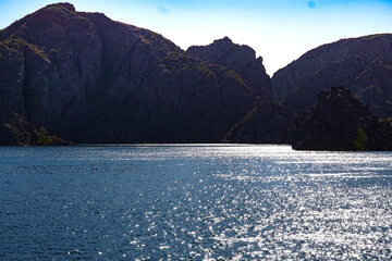Montañas y lados 