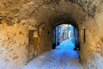 Obraz premium Aigueze, le village