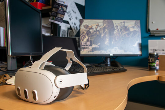 Casque VR sur un bureau