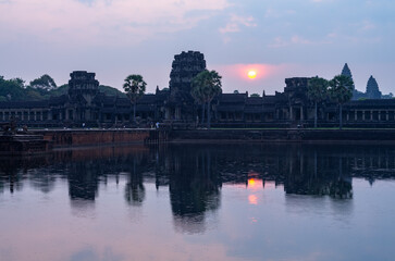 Fototapeta premium カンボジアのアンコールワット