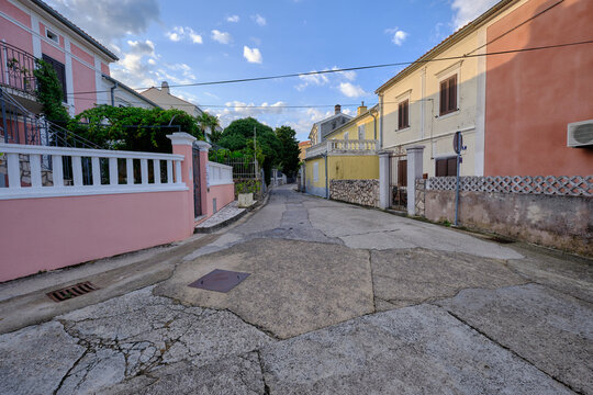 Fototapeta Streets of Omisalj, Croatia