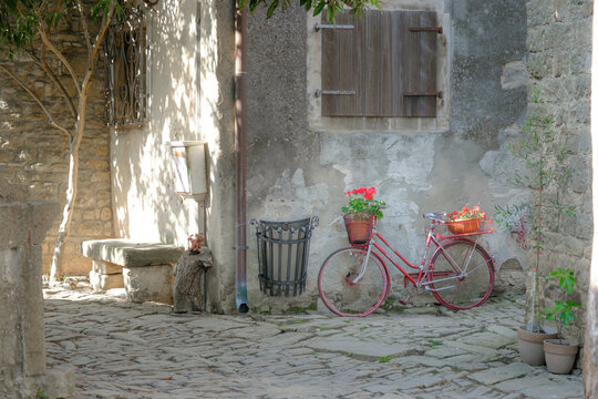 Fototapeta Streets of Groznjan, Istria