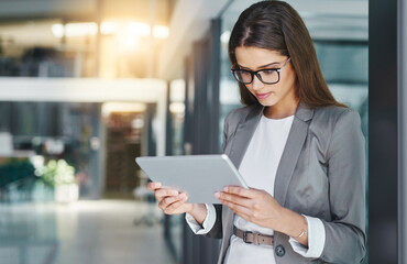 Reading, report or businesswoman with tablet for research, online review and news with digital technology. Email, internship and financial advisor with touchscreen for finance info on company revenue