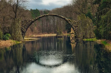 Mystisch - Rakotzbrücke - Teufelsbrücke - Herbst - Brücke - See - Spiegelung - Kromlau - Rhododendron Park - Sachsen - Deutschland - Devil's Bridge - Autumn Landscape - High quality photo 