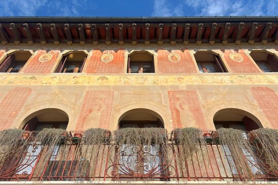 palazzo storico di montebelluna, italia