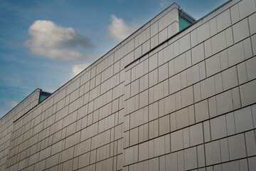 Obraz premium Facade of a modern concrete building