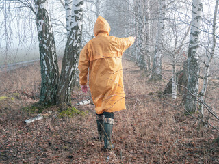 Volunteers in search of missing people: activism and support that brings the community together to...