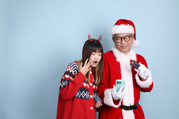 Obraz premium People with Christmas