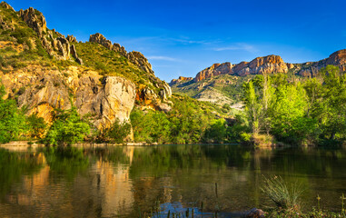 Fototapeta premium Rio segre camarasa spain.