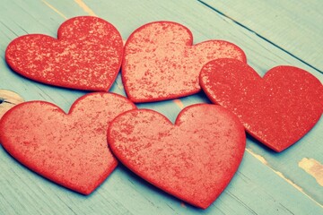 Fototapeta premium heart shaped on wooden table
