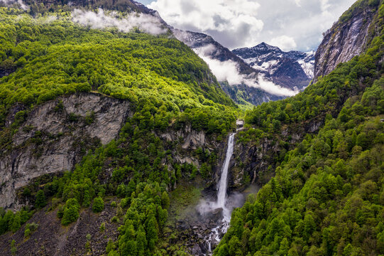 Cascata della Froda bei Foroglio im Val Bavona, Tessin