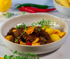 Rinder-Paprika-Gulasch