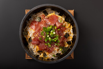 ［海鮮ビビンバ］　マグロ