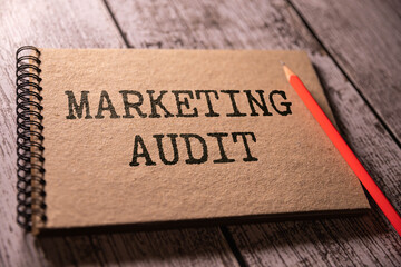 Obraz premium folder with the inscription - AUDIT.