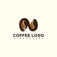 Set of coffee elements and coffee accessories