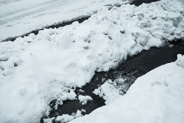 積雪した道