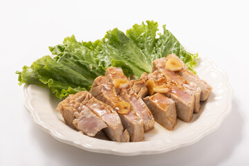 マグロ　レアステーキ（ガーリックソース）めばちまぐろ