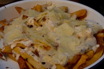 French fries with cheese