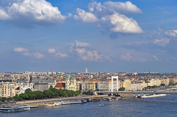 Fototapeta premium Elisabeth bridge on Danube river cityscape, Budapest,Hungary