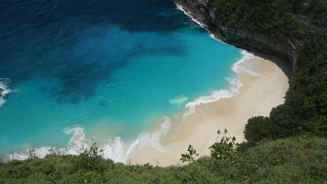 Nuse Penida Island Keling beach beautiful stunning photo while exploring indonesia bali