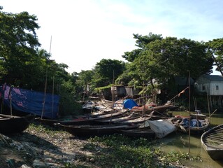 fishing boats on the river13