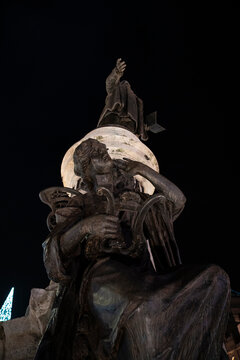 Sculpture of an angel with a harp in the Plaza de Jose Zorrilla in Valladolid, Castilla y Le&oacute;n-Spain.