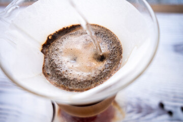 brewing coffee with the v60 method	