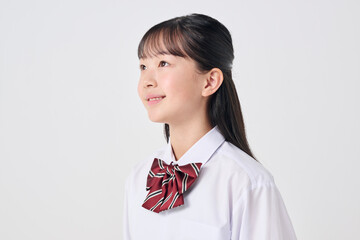 白背景,日本人女子中学生,笑顔