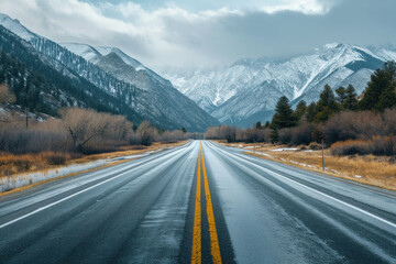 Naklejka premium road mountains in the background