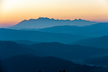 Tatry o zachodzie słońca © Maciej G. Szling