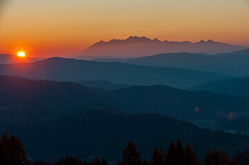Tatry o zachodzie słońca © Maciej G. Szling