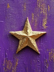 Naklejka premium Gold Star on Purple Wall