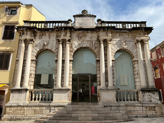 The Town Lodge (Zadar, Croatia) - Gradska loža na zadarskom Narodnom trgu (Zadar, Croatia)