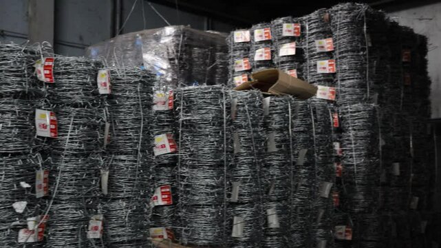 high quality Galvanized steel pipe or Aluminum and chrome stainless pipes in stack waiting for shipment in warehouse
