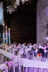 Elegant Wedding Table Decor with Candles