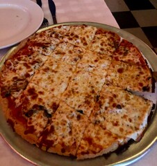Pizza in Paris 