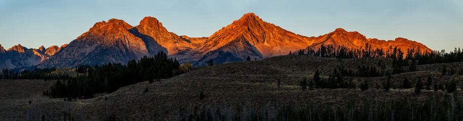 Idaho mountain landscape with Alpenglow