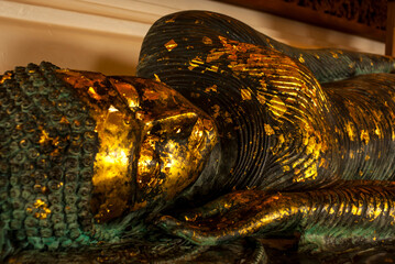 Gold plated reclining Buddha - Wat Saket and the Golden Mount in Bangkok, Thailand, Asia