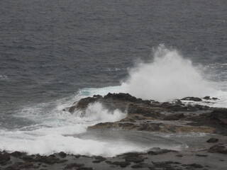 Fototapeta premium wzburzony ocean jako krajobraz wysp kanaryjskich