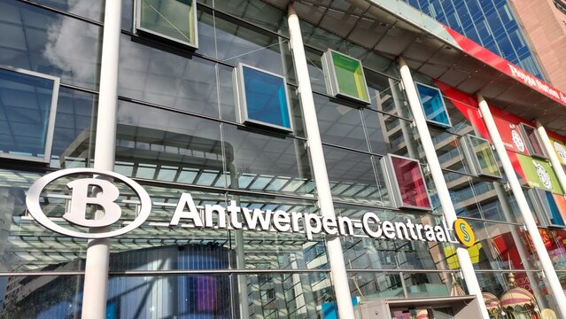View on NMBS Antwerpen Centraal railway station entrance Kievit on Mediaplein