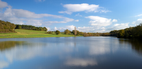 Reflets et lac