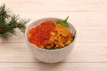 うにいくら丼