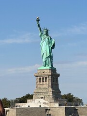 Obraz premium statue of liberty city