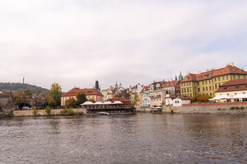 Obraz premium View of Prague and Charles Bridge from Vltava River 